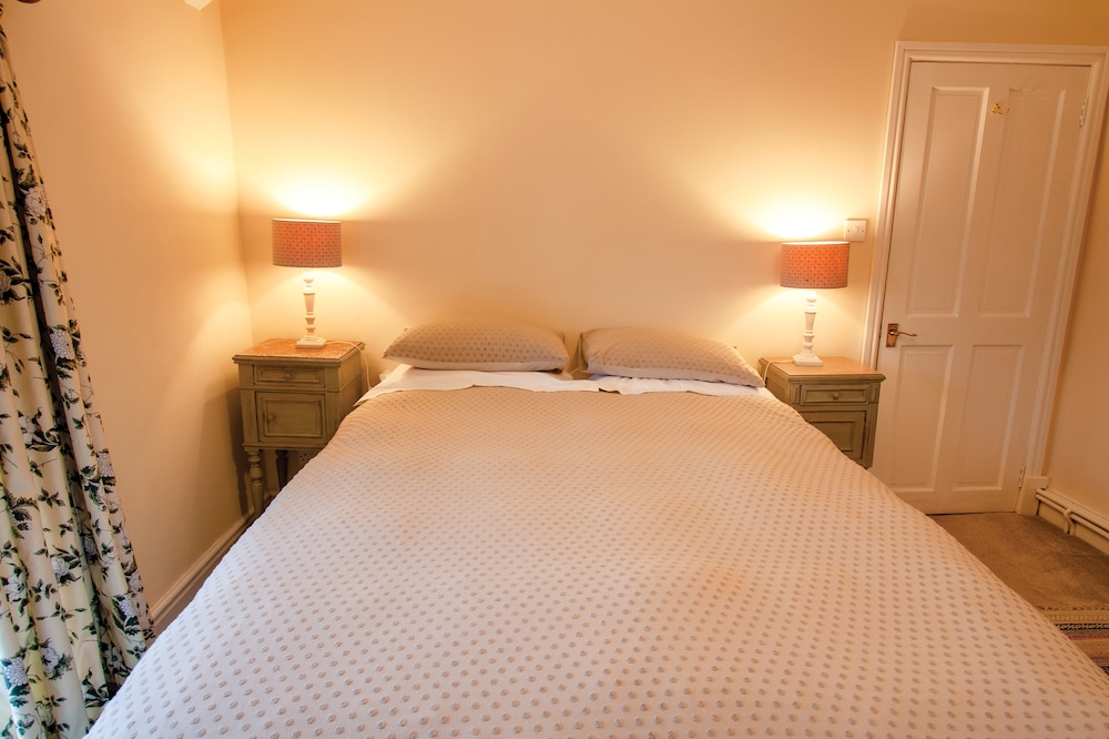 Bayview House - 4 bedroom - Llanmadoc view 5