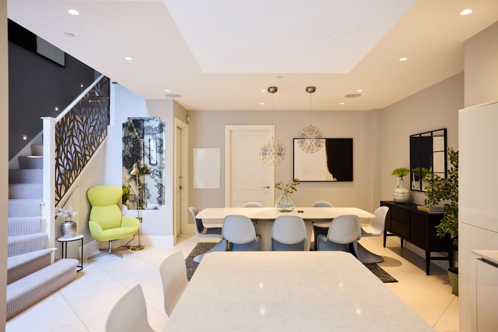 The Regent s Park Scenery - Spacious 3bdr House w Garden and Study Room