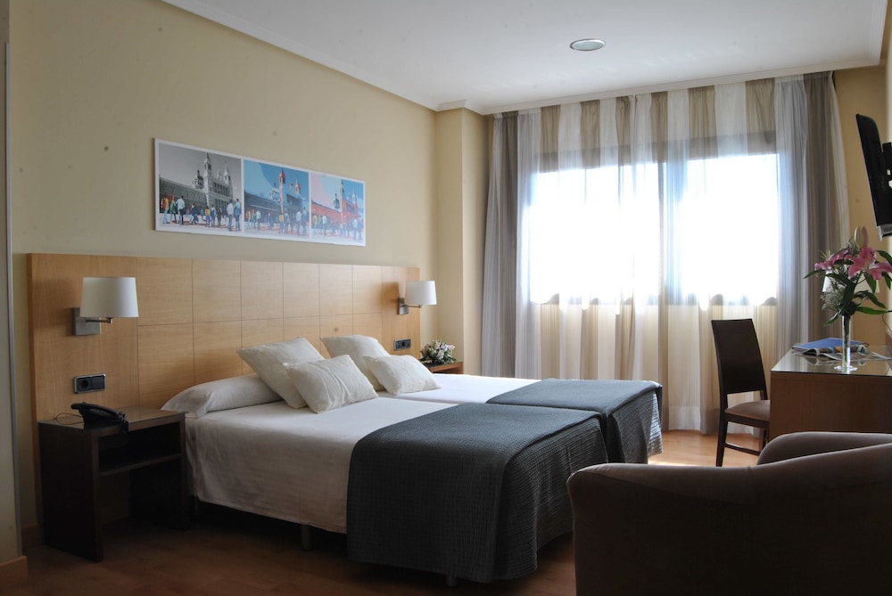 Torrejon de Ardoz Vacations - Hotel Porcel Avant - Property Image 41