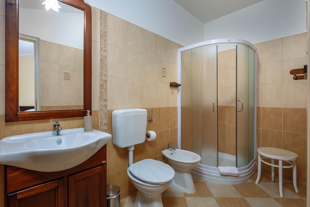 Pool Villa Divina in i an
