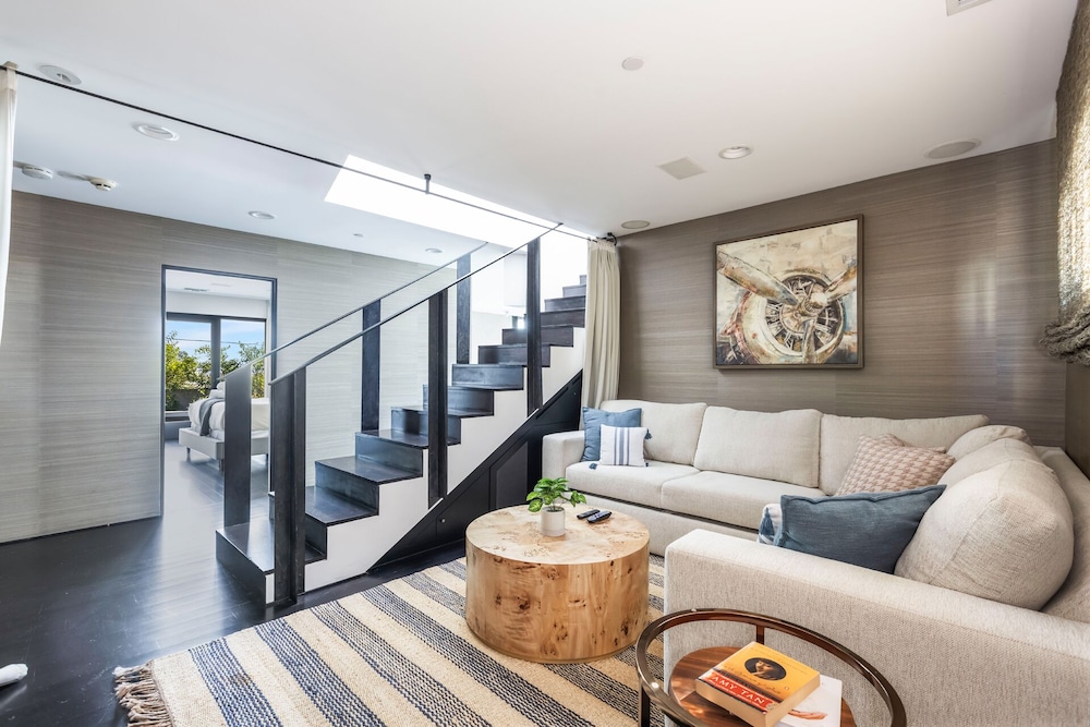 Casa Cordell by Oraklus