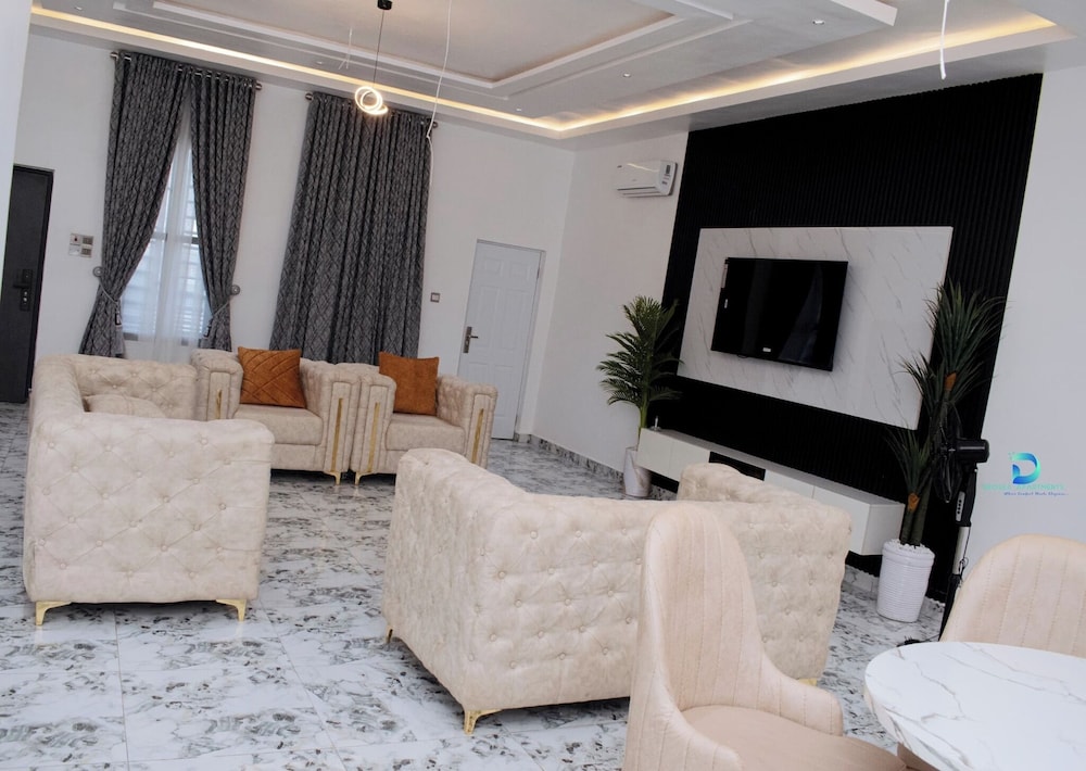 DEOSEA APARTMENTS