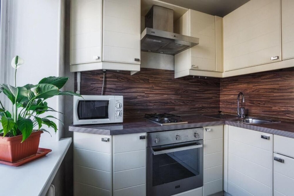 Apartment on B Kondratievskii 12 bld 1