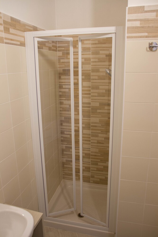 Bel Sorriso Varese - Dormire Felice Rooms & Apartments