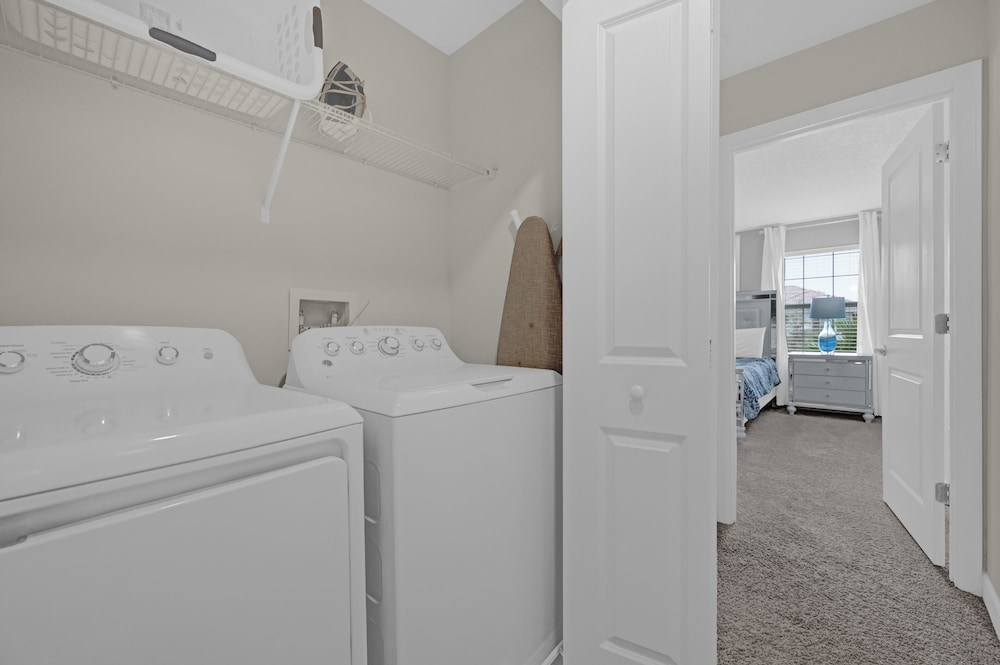 Luxury Davenport Home Perfect Family