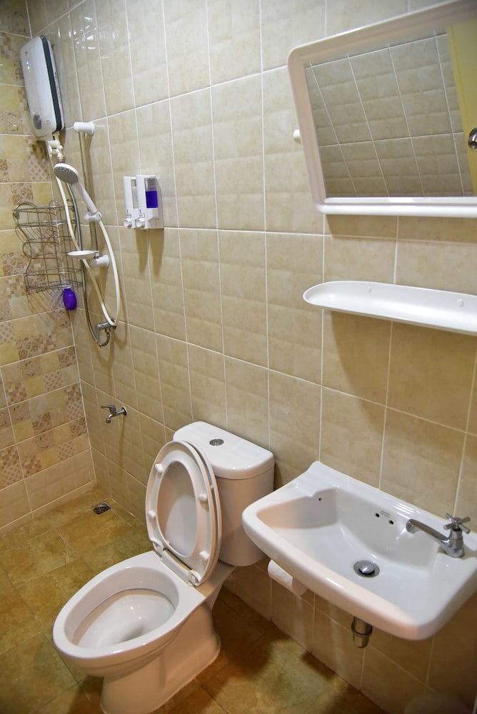 Inn Trog And Inn Soi - Hostel - Adults Only