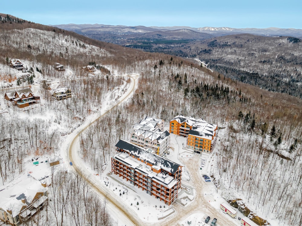 Ostrya by Tremblant Platinum