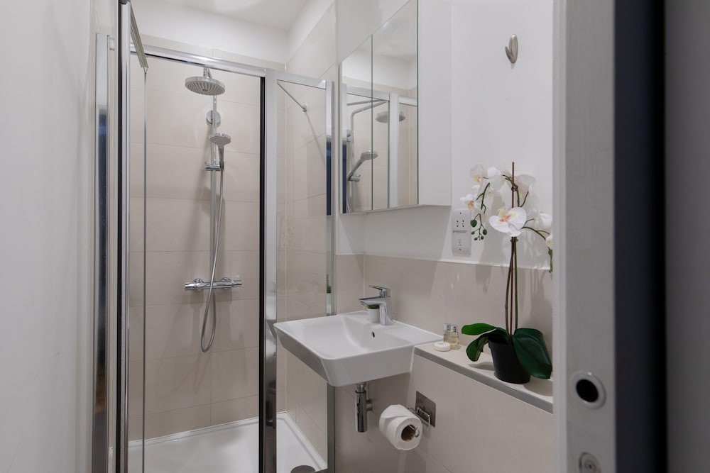 home.ly Prestige London Apartment Camden