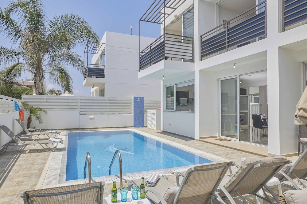 Protaras Pearl Pe15