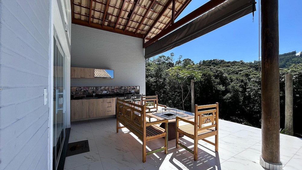 Rancho Ipês do Lago