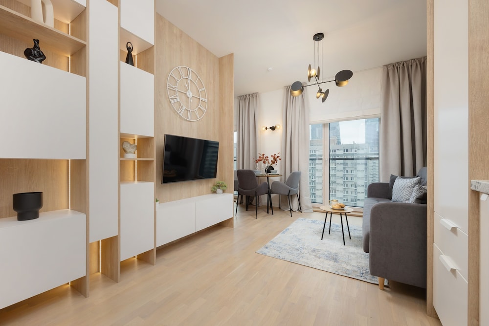 Studio Mennica Residence by Renters Prestige view 2