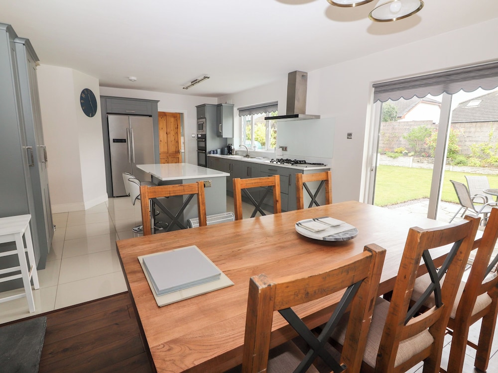 17 Clover Hill