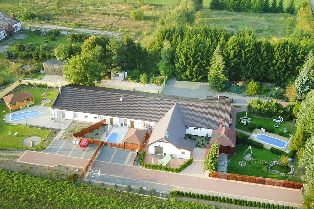 Large Holiday Villa With Summer Pool and Sauna