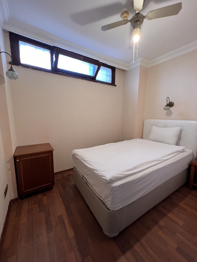 Emine Sultan Otel - Image 48