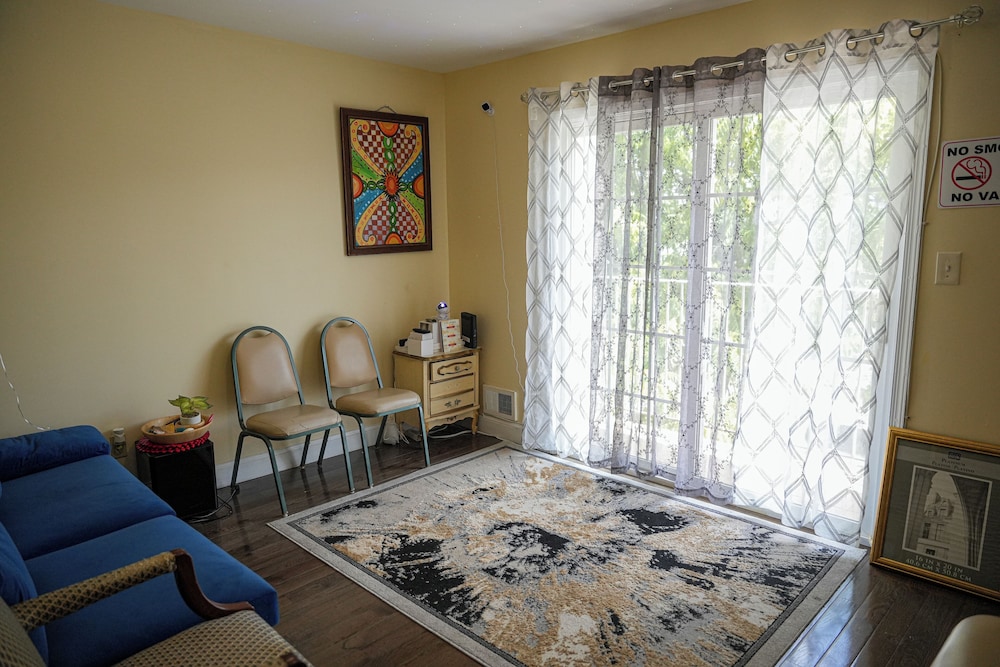Divine Villa and Resorts- 67 Sherman Ave