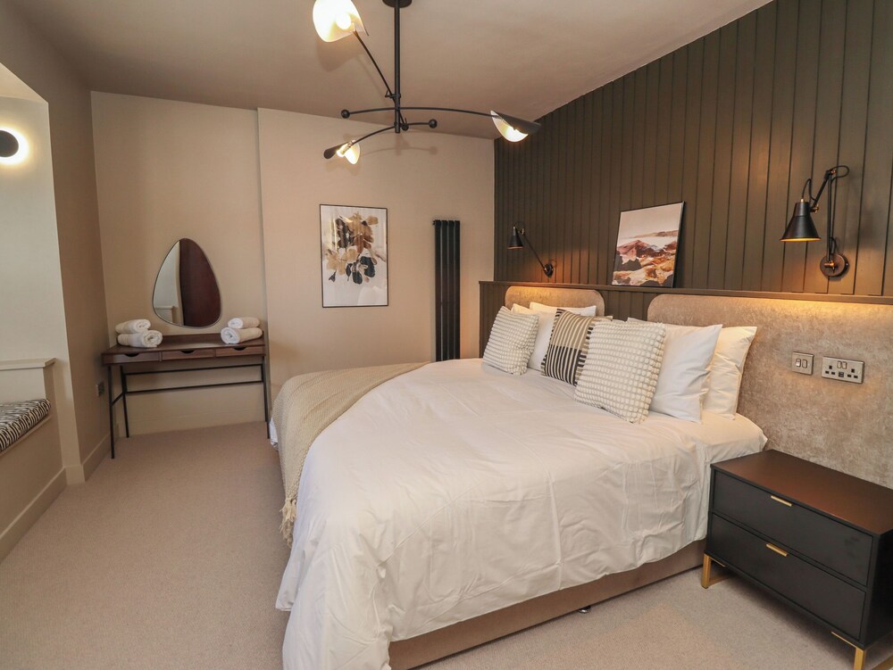 Glencoe House