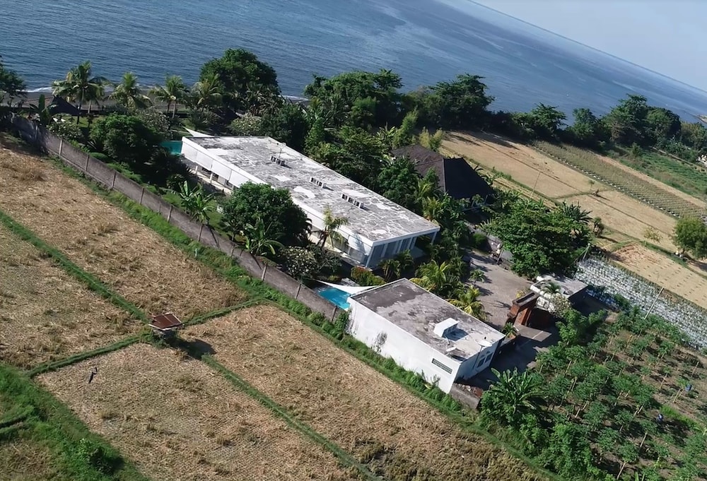 Villa Cymopoleia