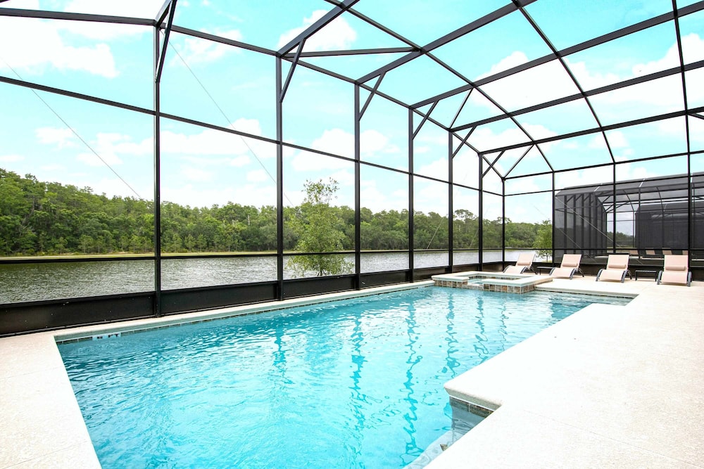 Themed Kids' Rooms, Pool & Game Loft Near Disney