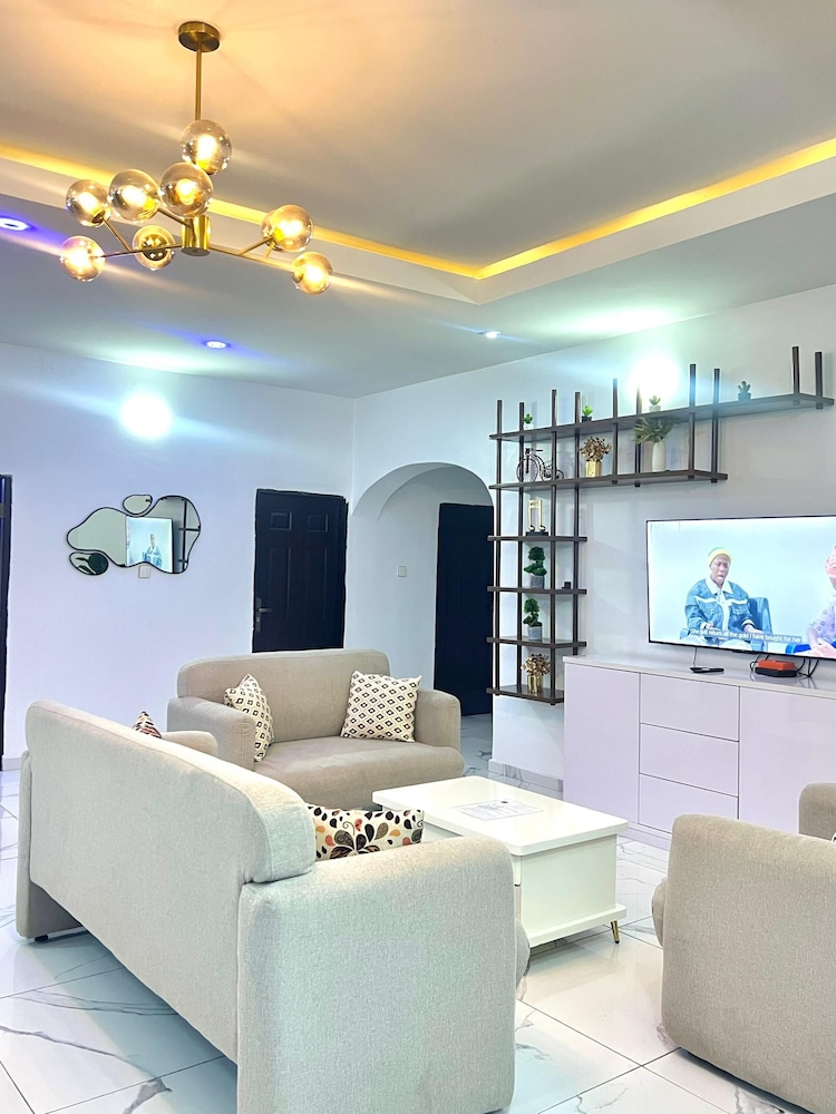 DF Blessed Apartment