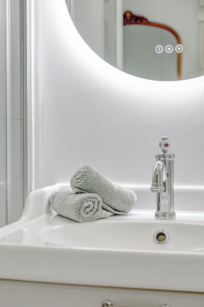 Elegant Studio Near Jardin du Luxembourg