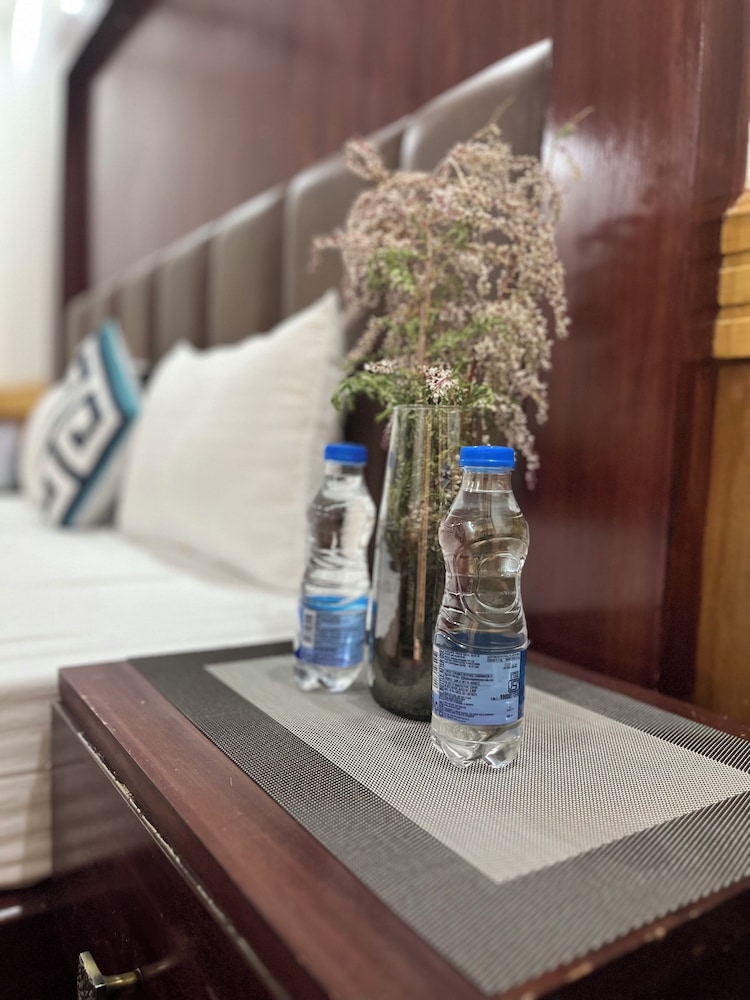 LADAKH COUNTRY INN
