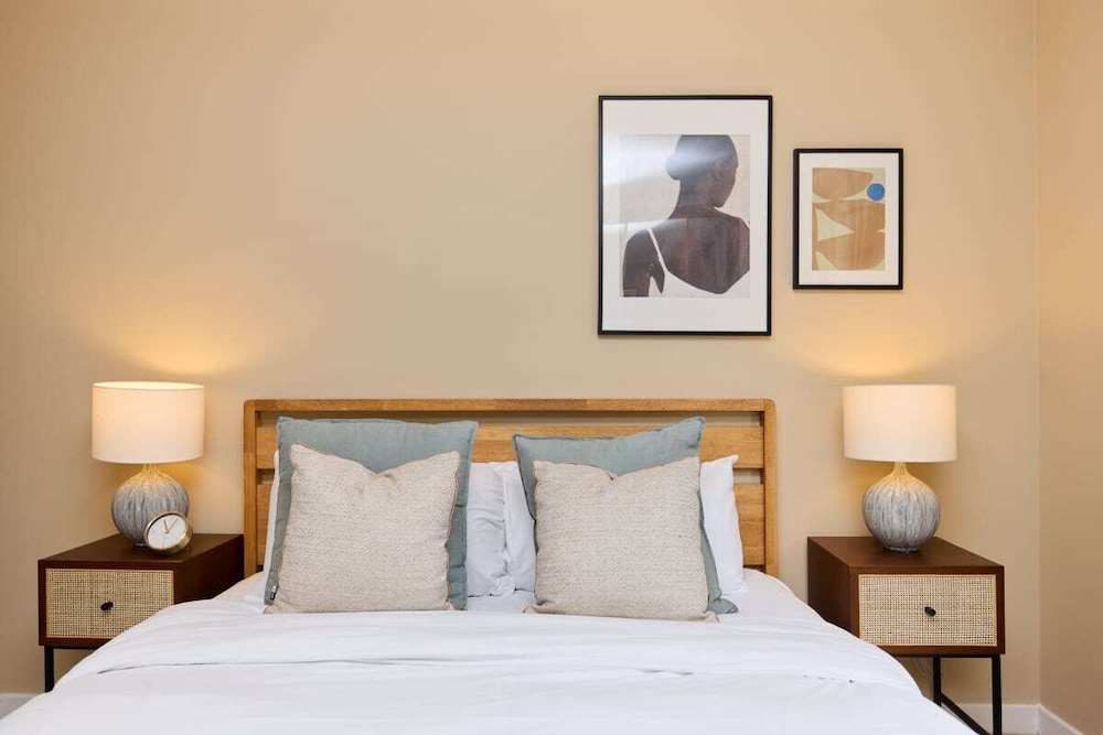 The Brompton Park Escape Bright 2bdr Flat With Patio Access