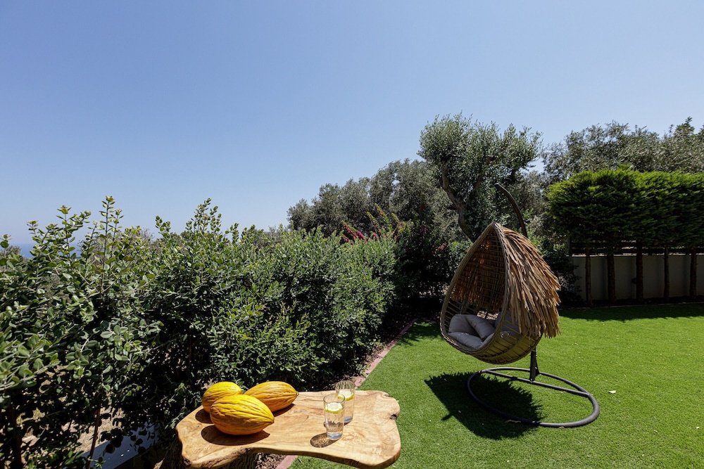 Luxurious Villa Rizes - With Private Pool