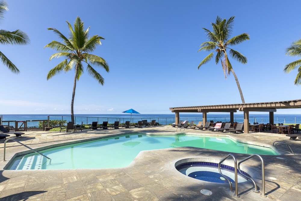 Konaloa Unimpeded Views of the Ocean