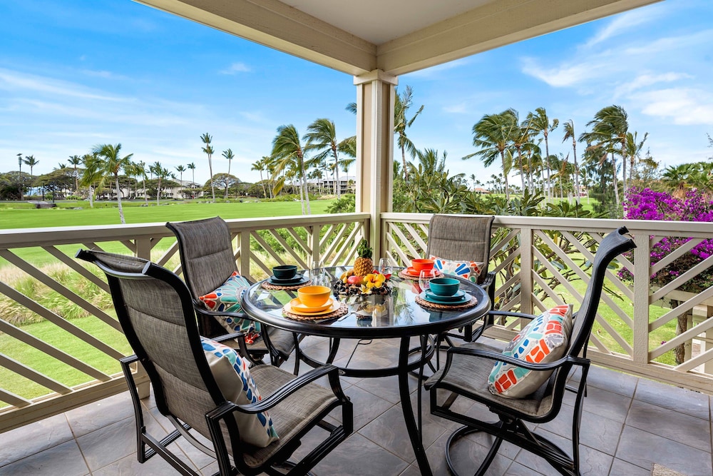 Paradise Getaway- Golf Course and Lake Views -vrkcv