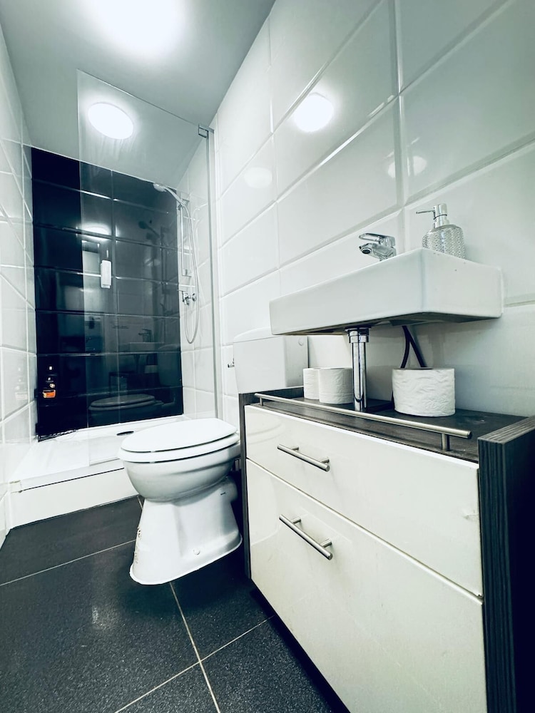 Stylish Studio Apt Near Rathausplatz