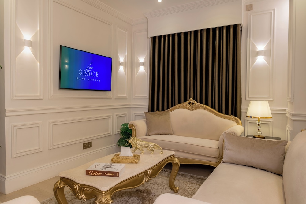 The Versailles Suite A Designer Home in Dhaka