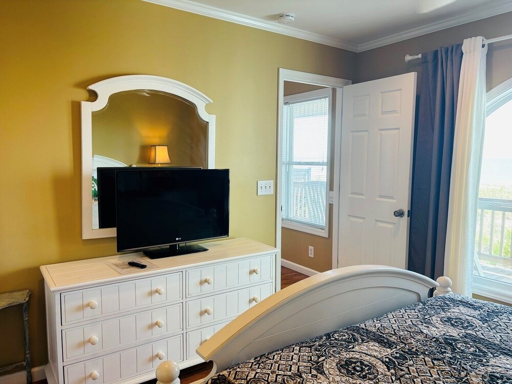 Sea Biscuit - 4 Br Home