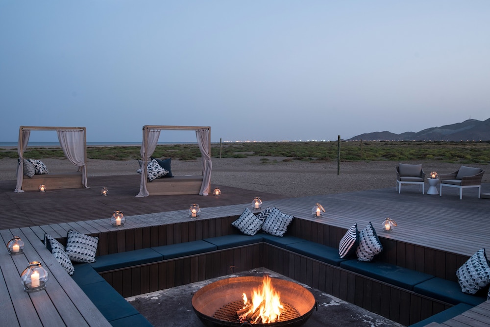 Kingfisher Retreat by Sharjah Collection