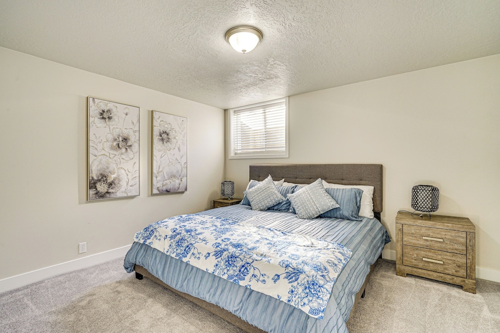 3 Mi to Valley Fair Mall: Salt Lake City Apt!