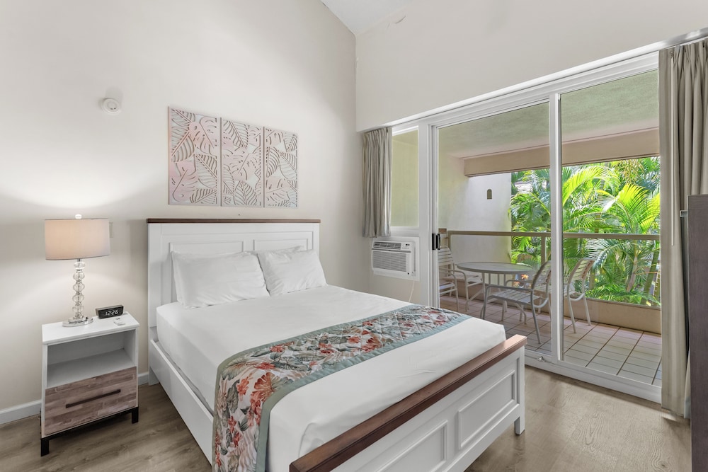 Maui Banyan A-202 by Maui Rental Group