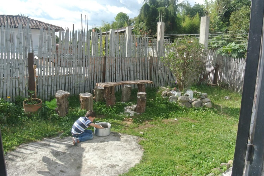 Photo 32