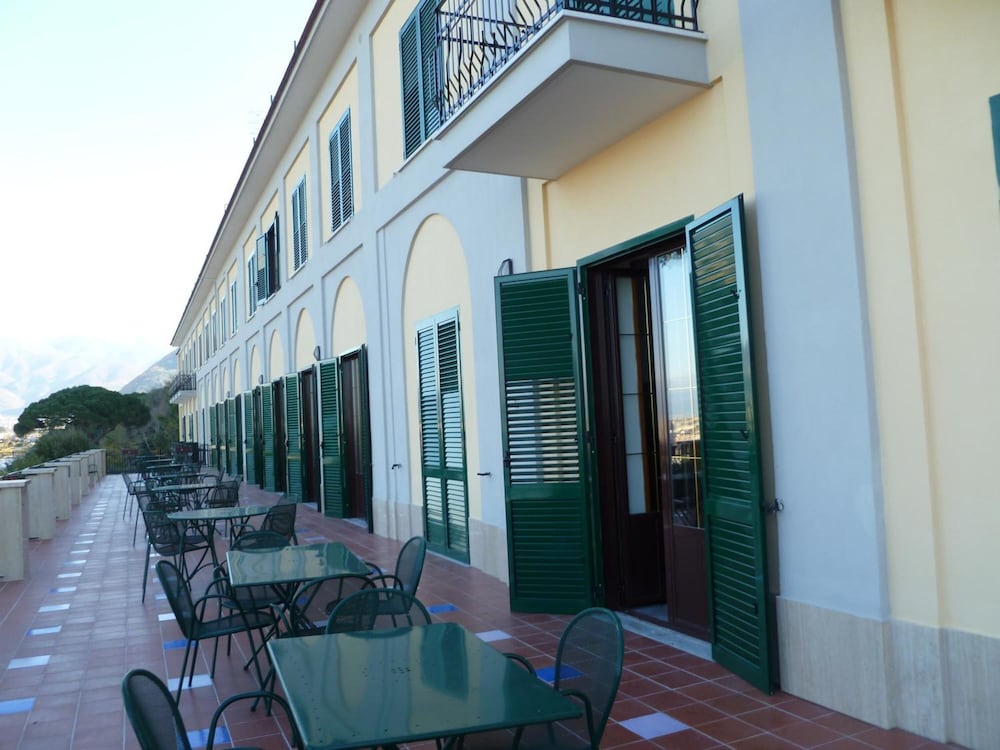 Ancelle Sorrento