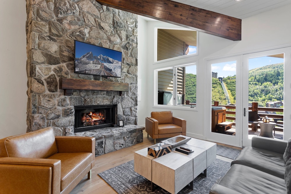 Trail's End Lodge at Deer Valley Resort - Three Bedroom Residence with Spa #501 3 Condo