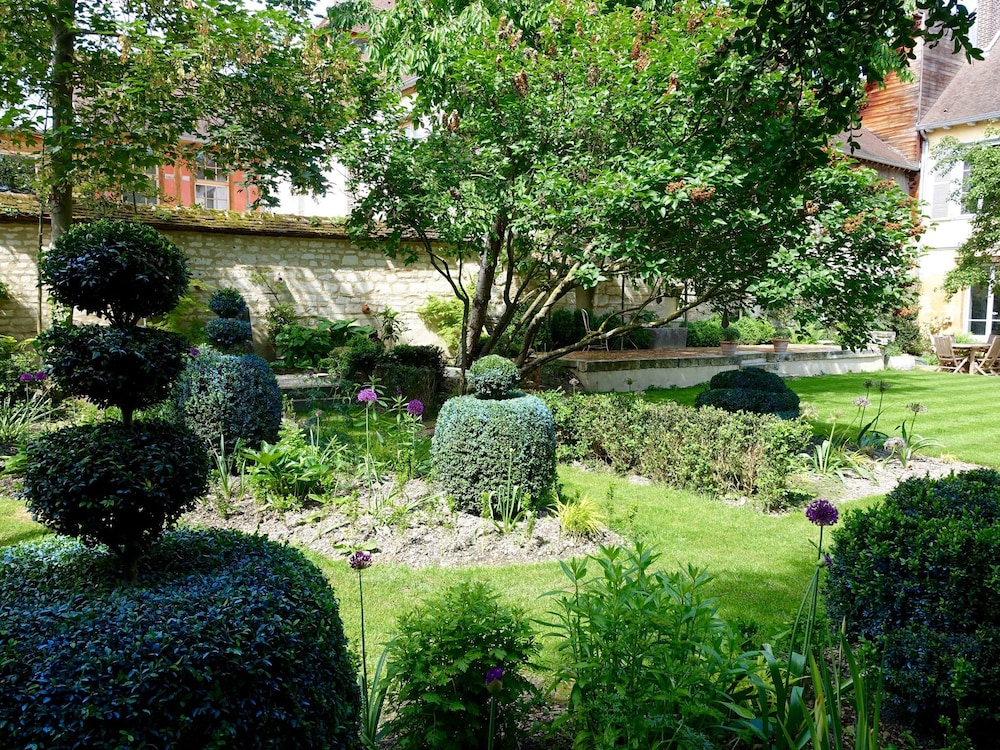 Le Jardin de la Cathédrale
