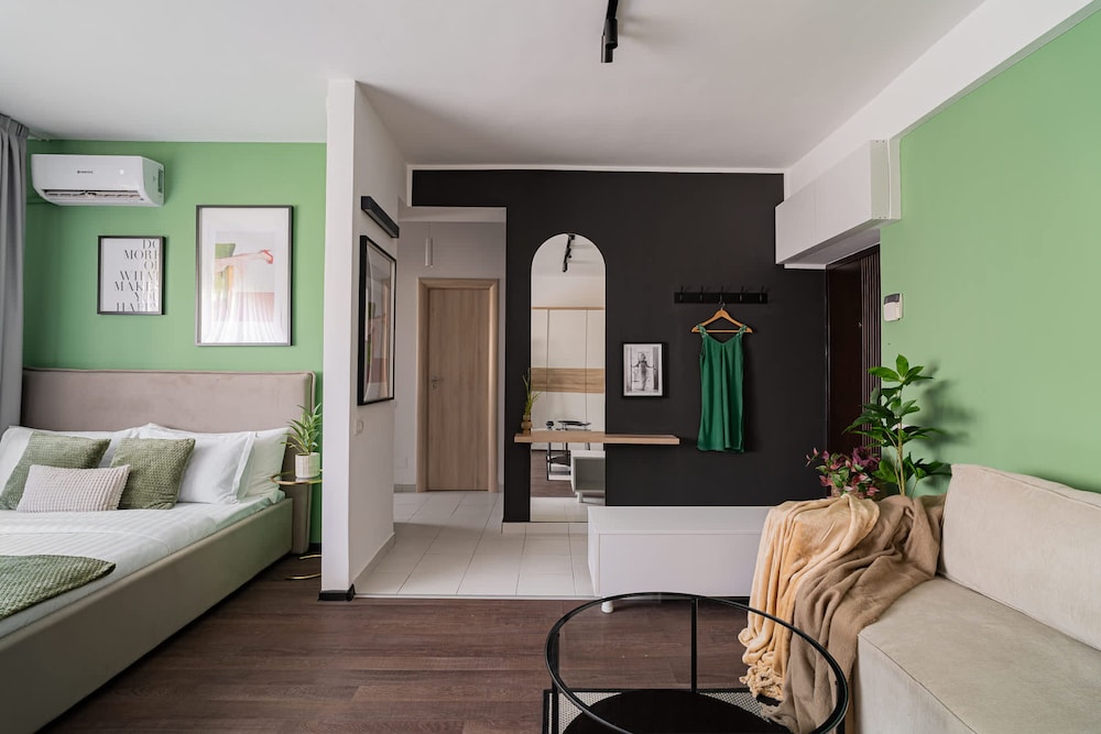 Cismigiu Park - Delightful and Fresh Studio