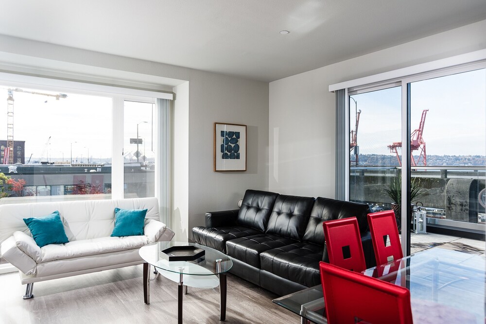 Pelicanstay in Stadium District