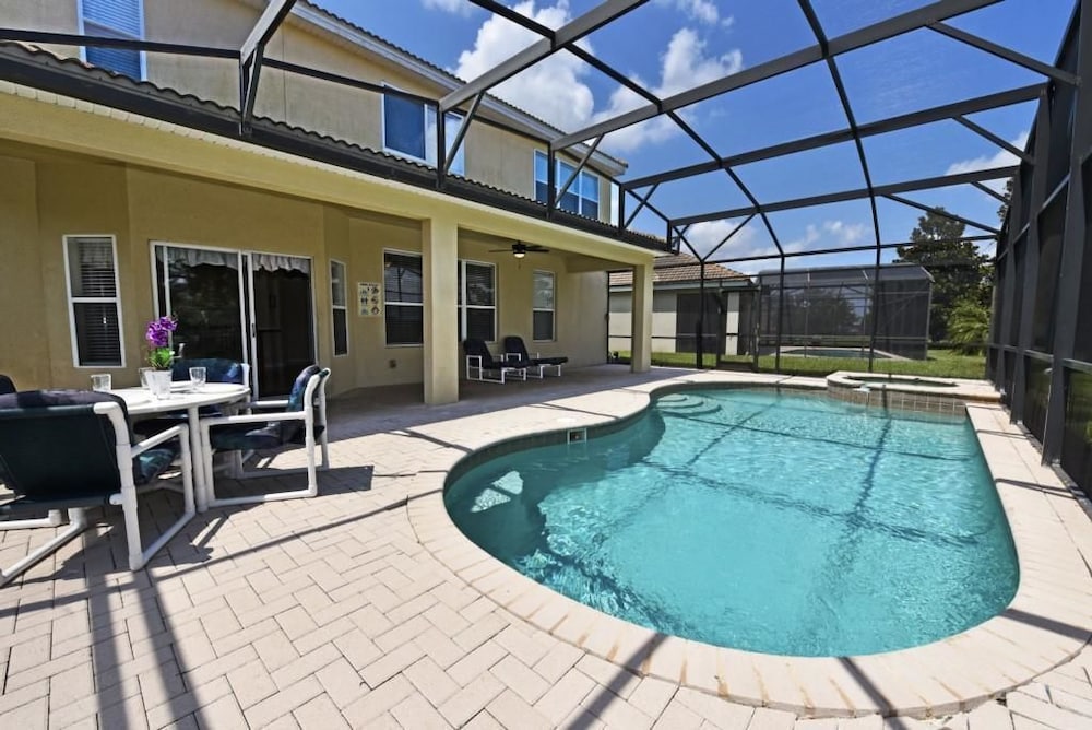 7825 The Windsor House 6 Bedroom by Florida Star