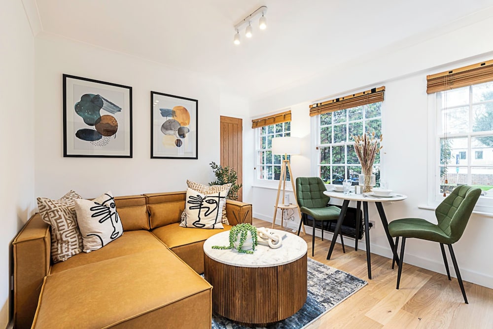 Putney Chic 1-bed Gem