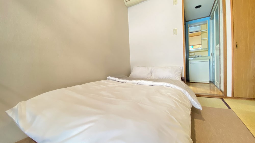 AkiraHome Tsutenkaku West