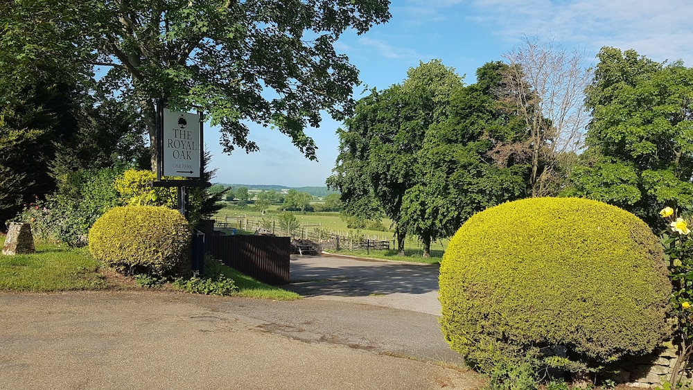 The Royal Oak Duddington view 5