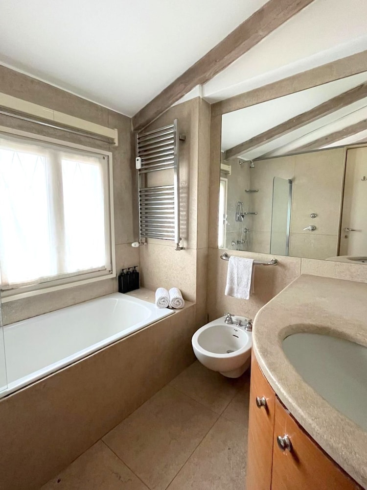 Accomodo MIL68 Loft Centro Storico
