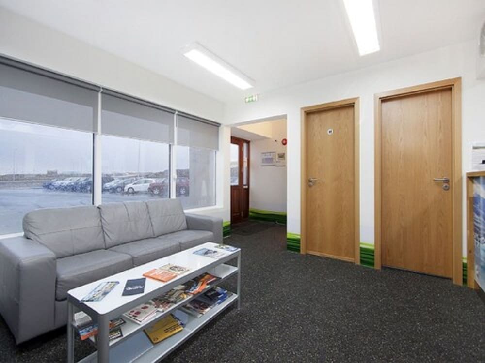 Kef Guesthouse by Keflavík airport