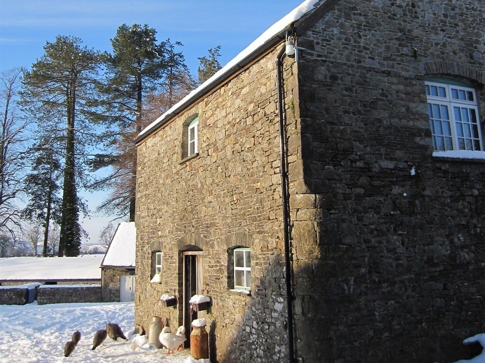 Glynhir Mansion