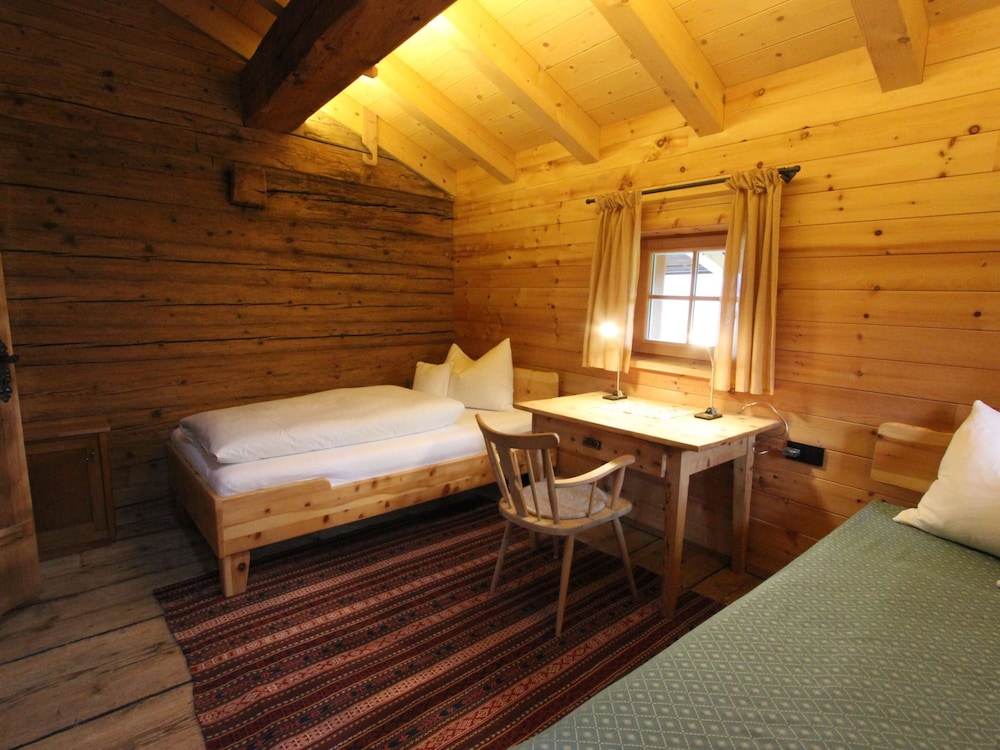 Cozy Chalet in Sankt Johann in Tirol near Ski Area view 4