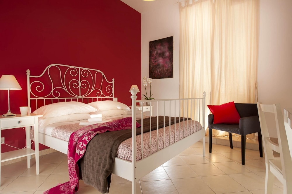 Bernini in Roma With 2 Bedrooms and 2 Bathrooms